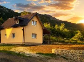Lipovo Mountain House
