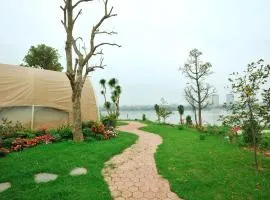 NSH Riverside Glamping Resort
