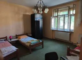 Hostel Bojana