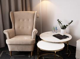 Aviator Hotel, hotel v destin&aacute;cii Radom v bl&iacute;zkosti letiska Radom-Sadkow Airport