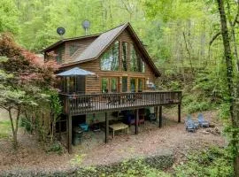 Breathtaking Wooden Cabin with Hot-tub in Murphy, North Carolina