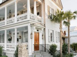 86 Cannon Historic Inn - Adults Only, hotel near James Island Shopping Center, Charleston