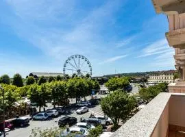 The Lux Apartment - Arona fronte lago- AC - WiFi