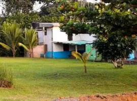 Villa 1200m2 de jardin "100m plage"