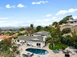 Impressive Cottage with Swimming Pool in Thousand Oaks, California