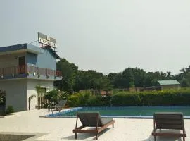 The Deerfield Cottages