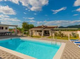 Villa Mili by Villas Guide