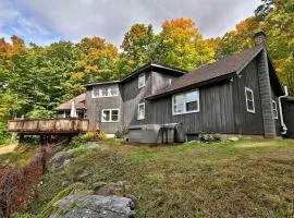 Impressive Cabin with Hot-tub and Fascinating Views in Mendon, Vermont