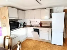 Signature-Living