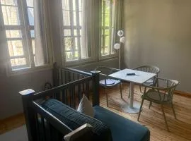 Boutique Apartment QLB est 1688