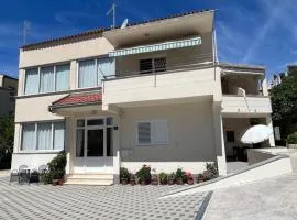 Apartments Ivana