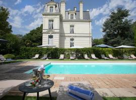 Château La Comtesse de Loire & Spa, hotel in Saumur