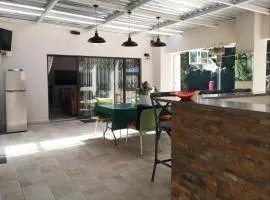 Casa Nossa - Cute 2 Bedroom Apartment 3
