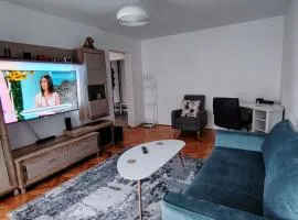 Adrian Home, Central