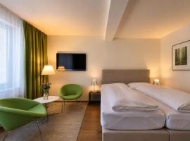 Hotel Sternen, hotel em Lenk