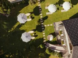 Villa Flora Mountain Lodges
