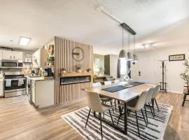 Charming Farmhouse Getaway 7 Beds
