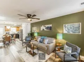 Greenleaf Comfort Retreat 4 Beds Decatur