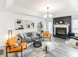 Madison Luxury 4BR Theater Arcade Firepit