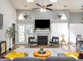 Modern Arcadia Escape At Madison Pet Friendly