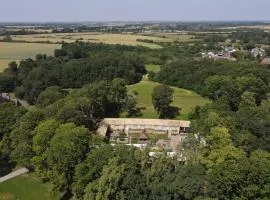 The Fold Cambridge, Private country estate with luxury suites