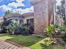 Cinnamon Villa is a 2 bedroom villa 5 minutes walk from Flic en Flac public beach