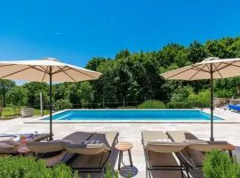 Holiday Home Oliti with Pool