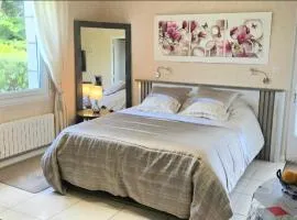 TiNat Studio au calme , jardin privatif,parking gratuit