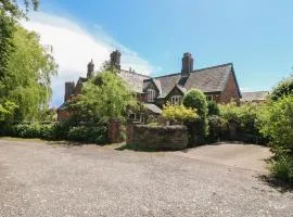 Just A Cottage, Newlands Farm