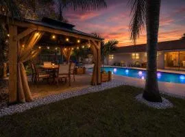 Resort Pool Home Near Disney Sleeps 10
