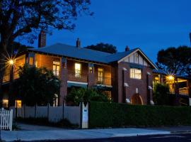 Old Parkes Convent, holiday rental in Parkes