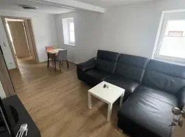 Möblierte 50 m2 Einliegerwohnung zur Kurzzeitmiete in Oberkochen
