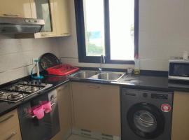 appartment with a glorious sea view, hotel di Monastir