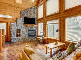 Hot Tub, Indoor Pool! Home 8 Mi to Heavenly Skiing