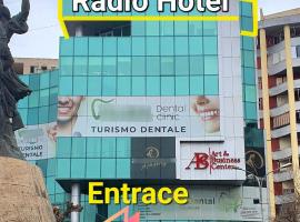 RADIO HOTEL Lushnje, отель в городе Lushnjë
