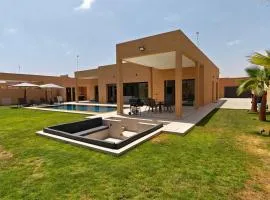Villa Inaya
