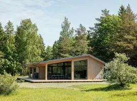 Lautri Holiday Home in Hausma