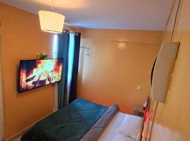 ASHAKI STAYOVER, 2Mins From Ashaki Garden & Spur Mall O114O5O78six, хотел в Ruiru