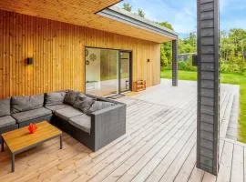 Cozy Home In Spøttrup With Sauna
