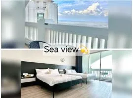 Minimilistic Seaview TheSuitesStraitsQuay