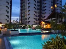Kai's Luxe Balcony Suite at Royal Oceancrest Mactan
