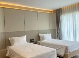 Hermes Haven Hotel