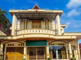 Collection O near Living World Pekanbaru formerly UIN Suska