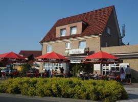 Hotel Pension Am Hafen: Norddeich şehrinde bir otel