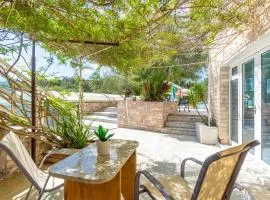 Paco's Resort Luxury Villa 32