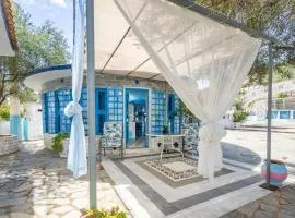 Paco's Resort Superior Villa 6