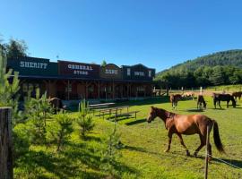 BUBLA CITY RANCH، فندق في كوبريفينيس