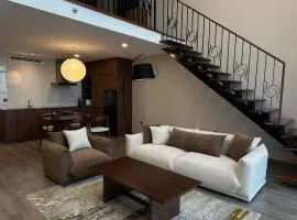 PENTSTUDIO Luxury Apartment - West Lake, Hanoi