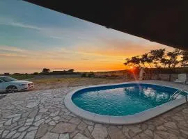 Secluded Villa Lara with Pool, Novalja
