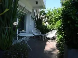 N004 - Villa Ulisse, splendido trilocale a 100m dal mare